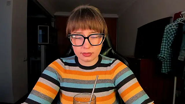 just fucked777 online show from February 28, 4:01 am