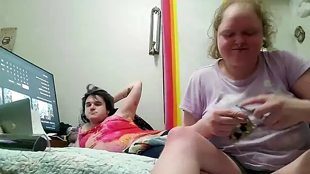KadiSparkle online show from May 10, 2:24 am