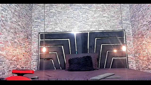 WILD FIREE  online show from June 29, 11:54 am