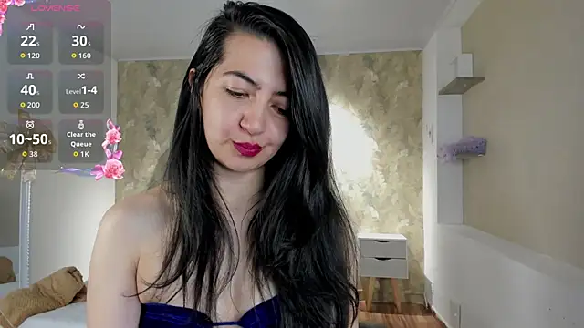 Saya Amaretto1 online show from November 18, 11:15 pm