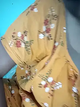 yoursexy rumi online show from September 23, 8:01 am