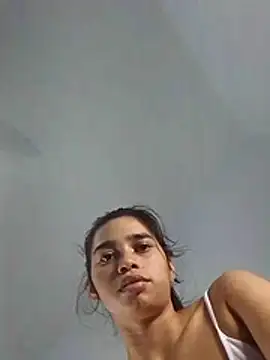 kefera182025 online show from April 24, 11:18 pm