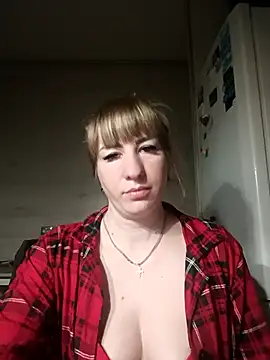 babyjessi online show from April 12, 8:44 pm