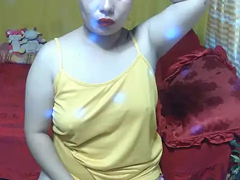 Strawberryyou online show from November 6, 12:44 pm