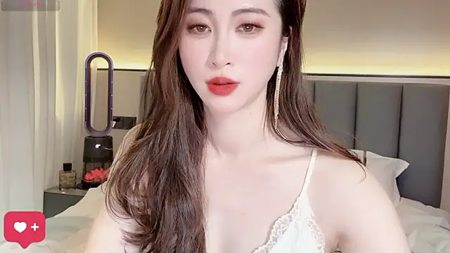 wuyueaini online show from December 19, 7:33 am