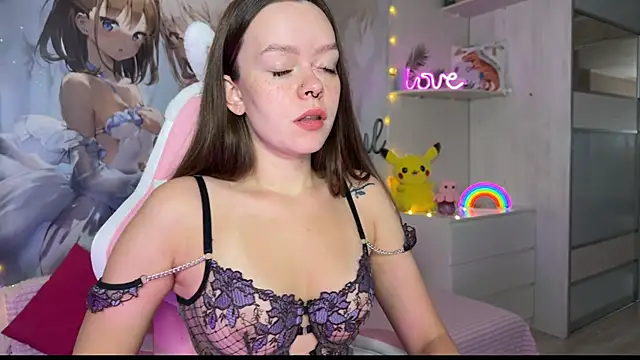 Snapshot of Sasha_Copelandyy chatting on October 3, 6:40 am Sasha Copelandyy online show from October 3, 6:40 am