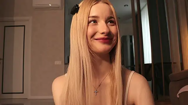 Nana Wilson online show from March 29, 4:44 am