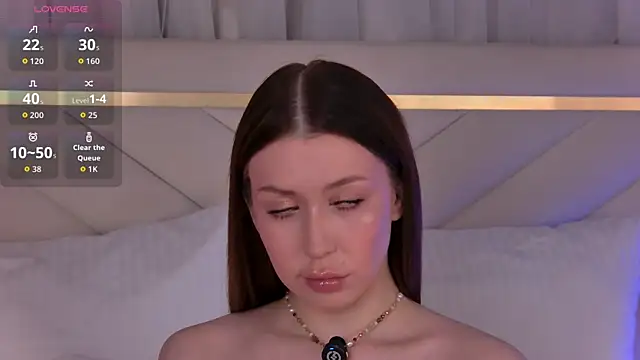 VelvetHell online show from January 9, 6:40 am