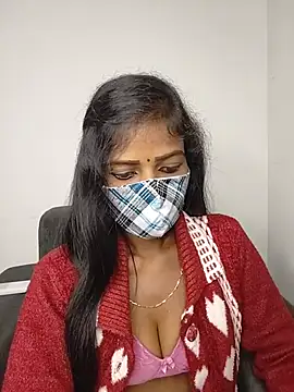 Misss-julli online show from July 25, 3:24 am