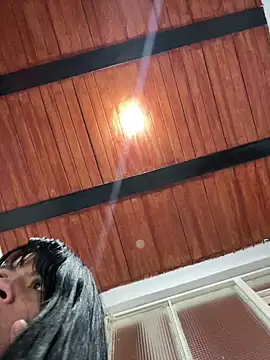 LiaCollings online show from April 26, 4:27 pm