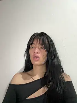 LiaCollings online show from April 23, 12:29 pm