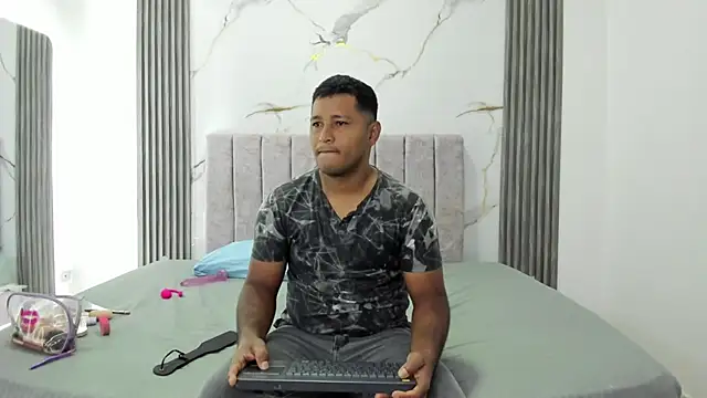 brutal sex love online show from April 25, 1:19 am