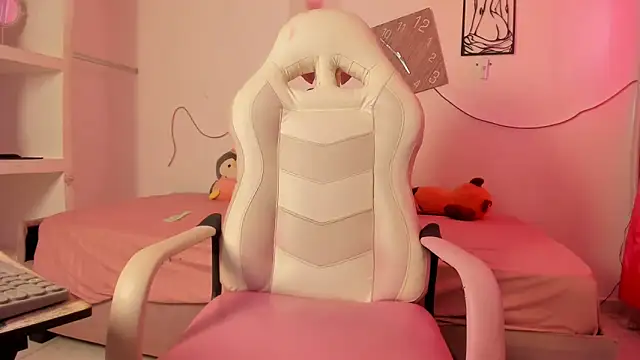 Snapshot of Valy_hot chatting on October 10, 3:06 pm Valy hot online show from October 10, 3:06 pm