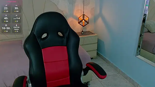 AIXATRISTA1 online show from April 22, 7:33 pm