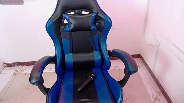 lycoris 19 online show from April 27, 9:12 pm