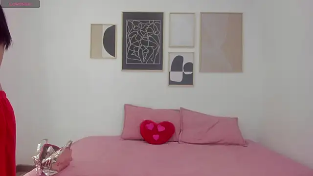 lycoris 19 online show from April 23, 8:44 pm