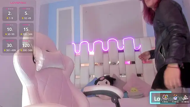 MilkWhore1 online show from January 15, 7:31 pm