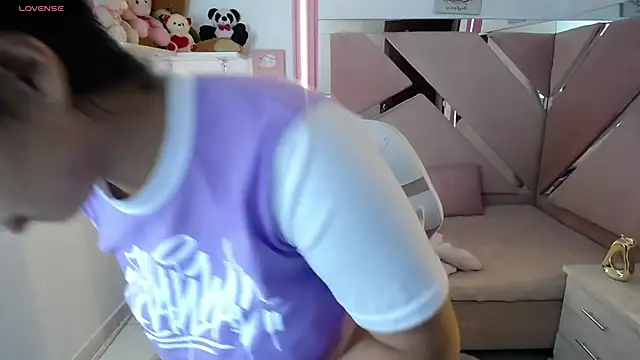 Mia garcia28 online show from January 12, 4:56 pm