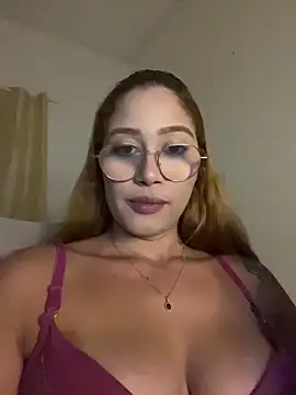 ruivinha2006 online show from June 9, 2:33 am