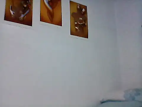 nhayasquirt online show from November 23, 9:00 am