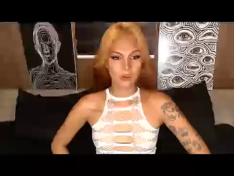 Coffee Xoxo online show from July 19, 9:22 am