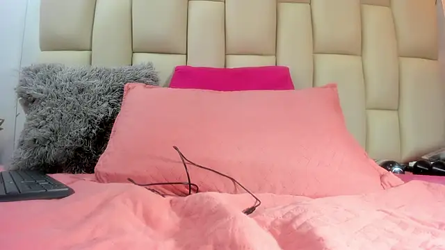 sweet amye online show from March 6, 8:26 pm