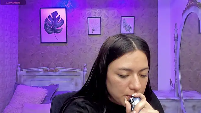 Dali collin online show from June 3, 2:33 pm