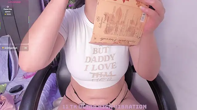 vela-kimm online show from November 15, 8:21 pm