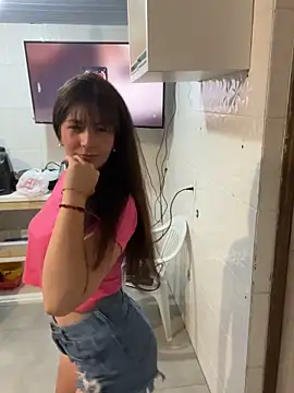 clara2111 online show from October 23, 9:43 pm