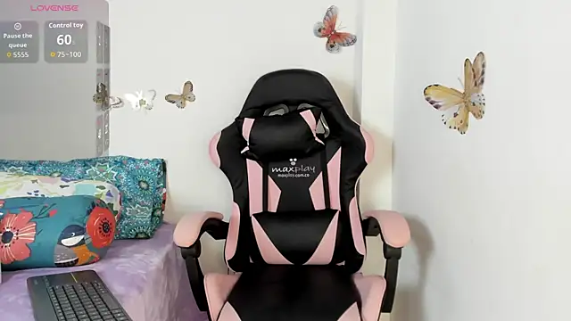 mari-ross online show from November 2, 3:21 am