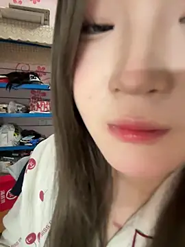 CoCo-s online show from March 10, 4:11 pm