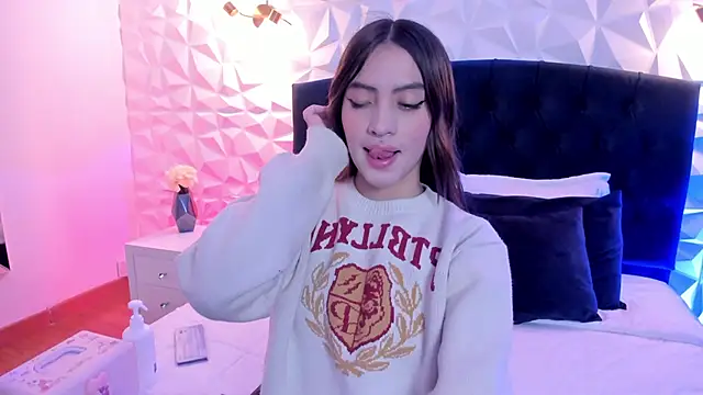 Snapshot of Nairea_Beaumont chatting on October 9, 4:27 am Nairea Beaumont online show from October 9, 4:27 am