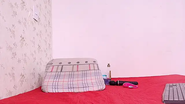 cataleya ebony  online show from October 20, 7:17 pm