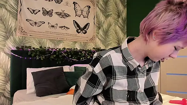 CarolineRichter online show from November 12, 2:42 am