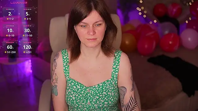 TinaMelt online show from February 8, 7:50 pm