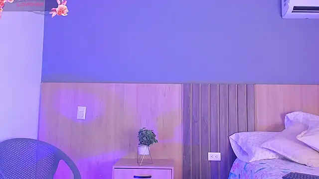 Abby-Torres online show from October 17, 1:58 pm