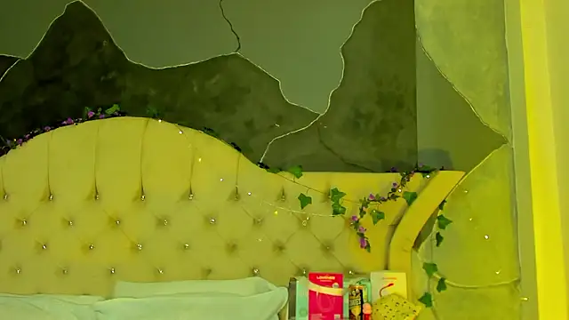 AmbarFoxx  online show from February 4, 5:21 am