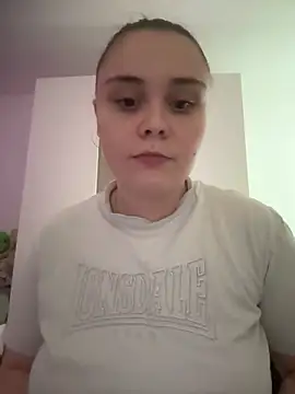 FemmeAffair online show from February 20, 7:37 pm