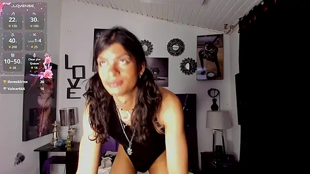 Snapshot of LunarisSmith chatting on October 10, 10:58 pm LunarisSmith online show from October 10, 10:58 pm