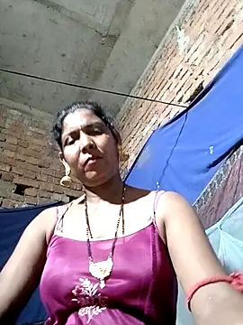 Savita992 online show from April 27, 3:20 pm