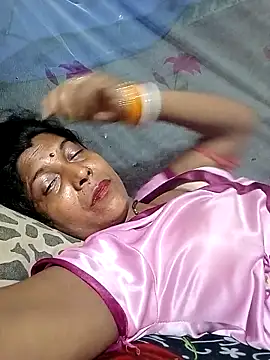 Savita992 online show from April 21, 10:06 pm