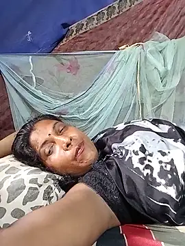 Savita992 online show from June 6, 7:58 am