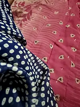 Daisygirl9 online show from July 18, 3:36 pm