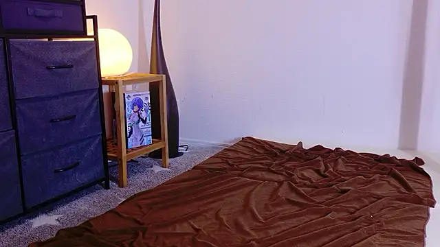 C-4bomb online show from February 18, 4:39 pm