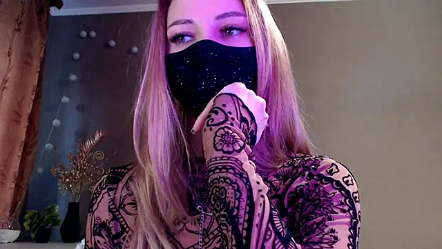 Iris lave online show from March 15, 3:58 pm