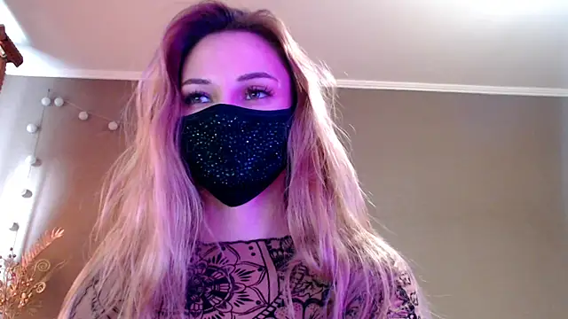 Iris lave online show from April 13, 2:51 pm