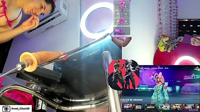 demi chan online show from April 19, 9:20 am