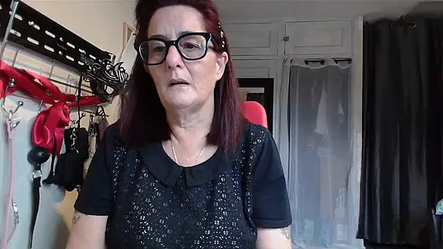 Mistress-Ivy51 online show from November 8, 7:57 am