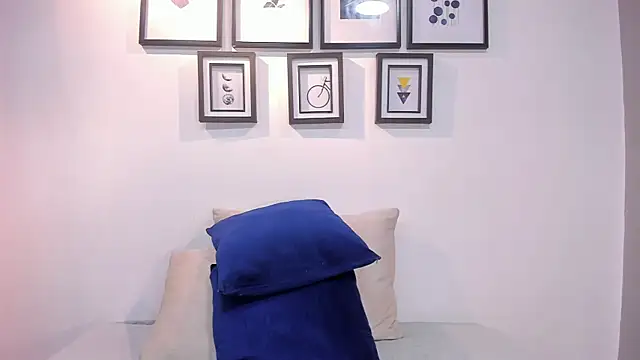 Snapshot of BarbieMonet chatting on September 13, 7:55 pm BarbieMonet online show from September 13, 7:55 pm