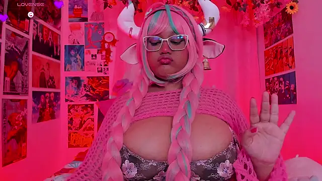 FluffyMelons online show from October 26, 1:01 am